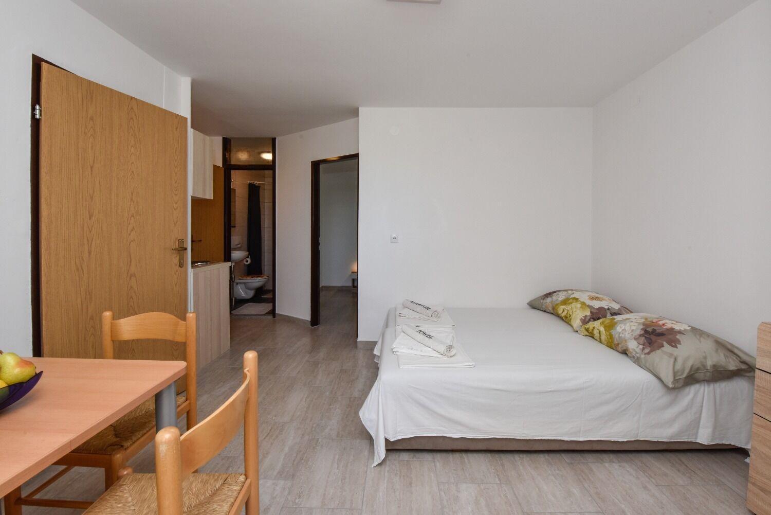 Apartments Mark - 200 M From Sea Novalja Luaran gambar