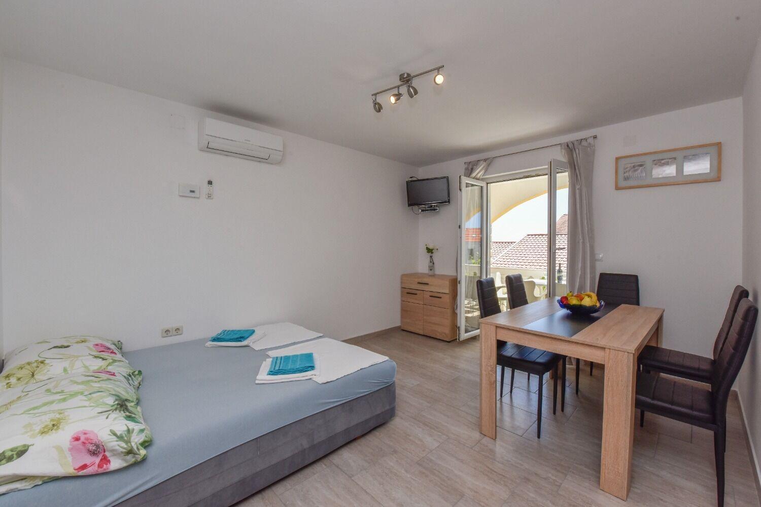 Apartments Mark - 200 M From Sea Novalja Luaran gambar