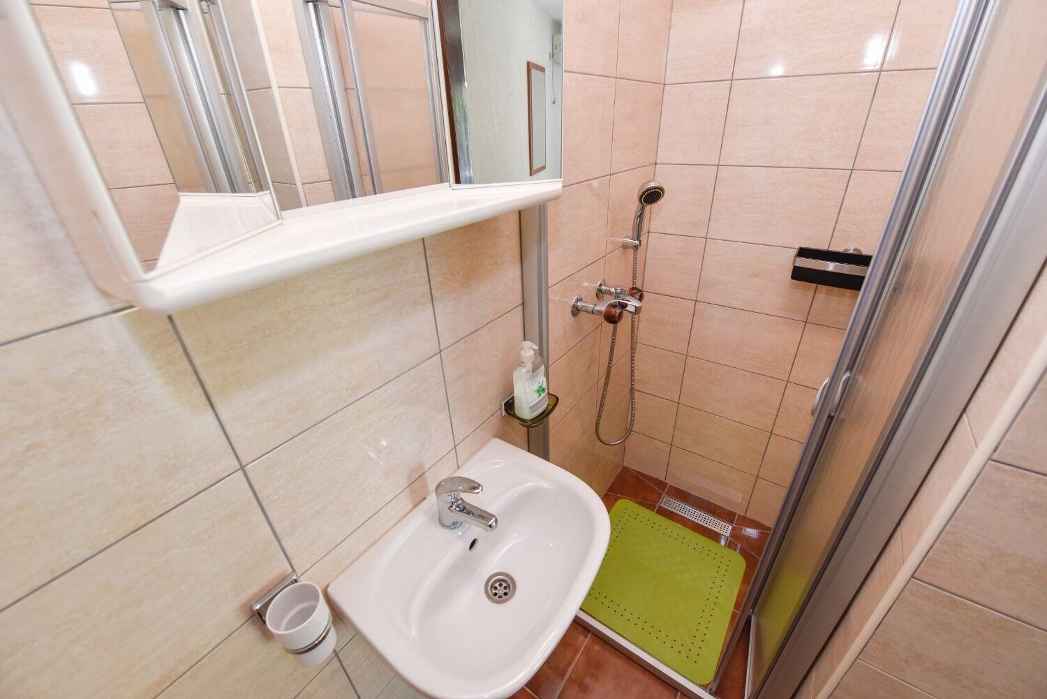 Apartments Mark - 200 M From Sea Novalja Luaran gambar