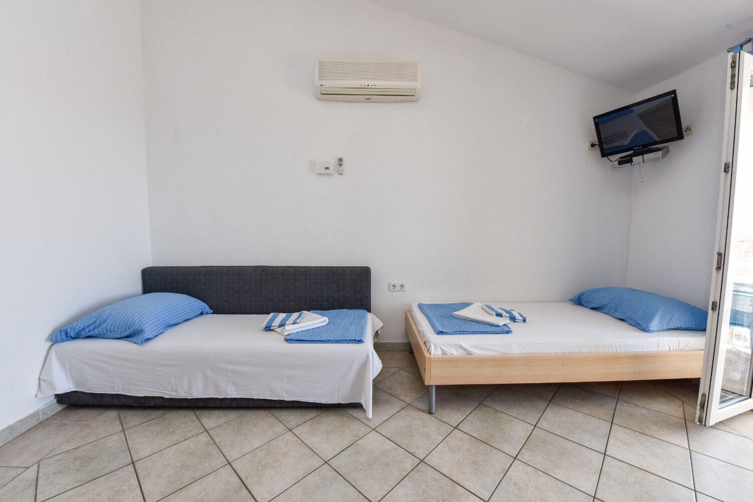 Apartments Mark - 200 M From Sea Novalja Luaran gambar
