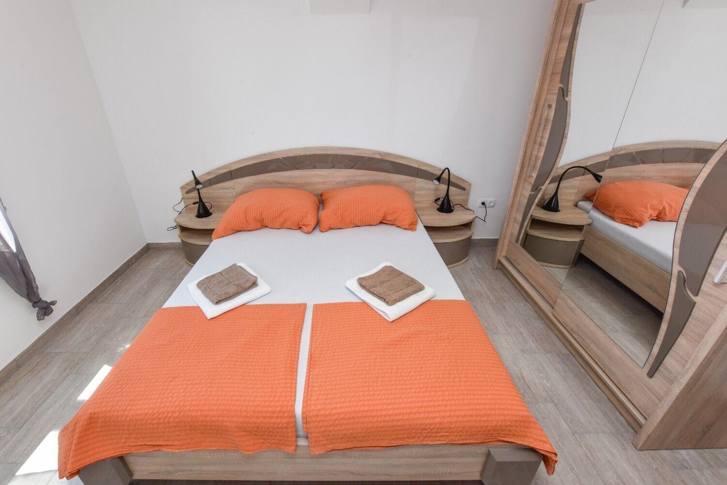 Apartments Mark - 200 M From Sea Novalja Luaran gambar