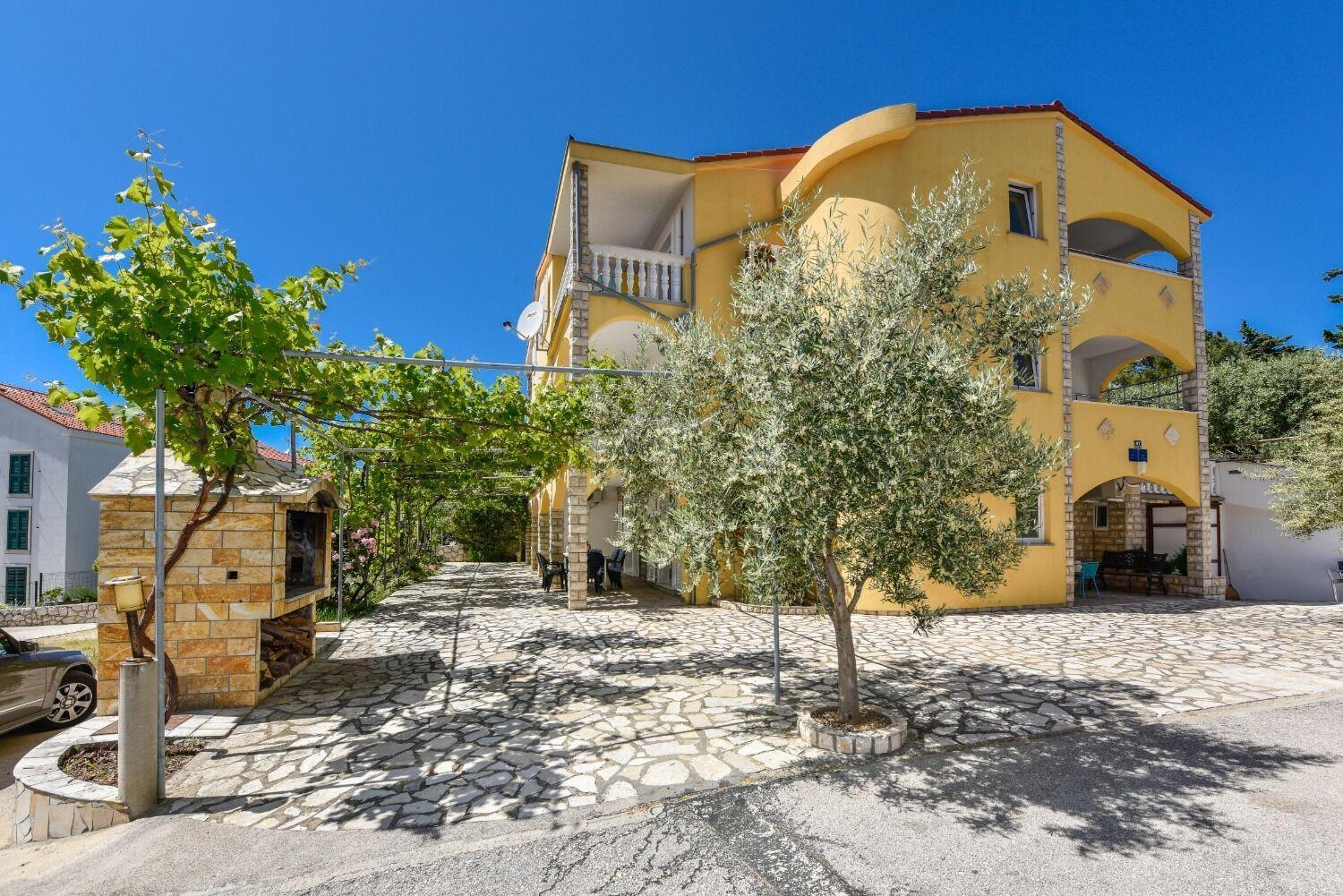 Apartments Mark - 200 M From Sea Novalja Luaran gambar